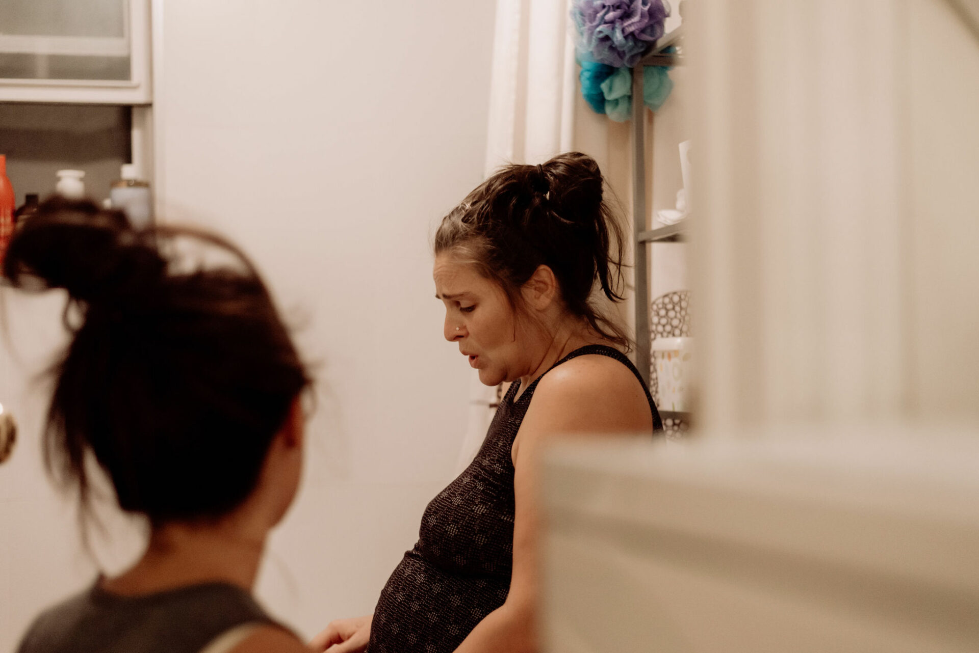 birth doula support in water